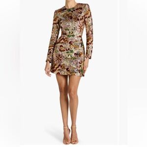 NADINE MERABI
Camile Embellished
Lona Sleeve Sheath cocktail dress